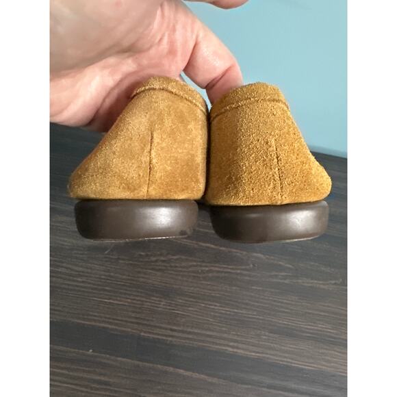 Aerosoles Suede Moccasins Loafers Brown Slip-On Brown SZ 9 Shoes Women Tassel - Picture 6 of 7